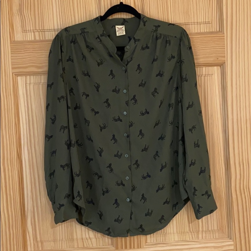 ✨Green Zebra Print Blouse✨
